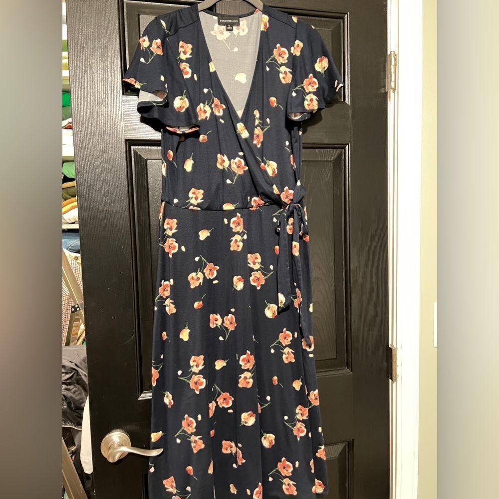 Navy Floral Jersey Dress